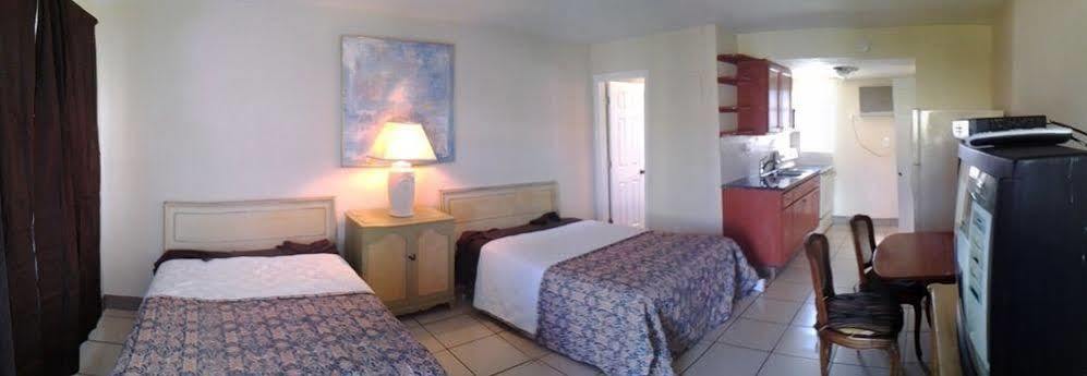 Martinique Ξενοδοχείο Lake Worth Beach Εξωτερικό φωτογραφία